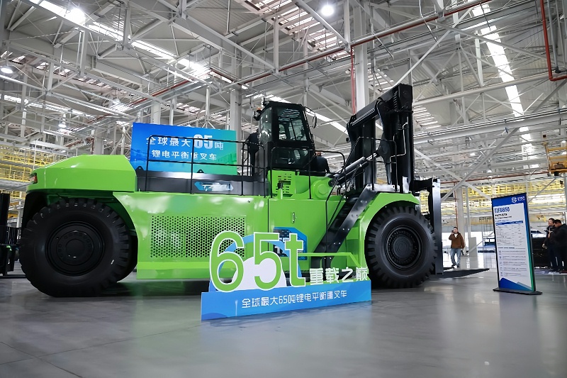 430517_892b18e8-9a0e-449f-9ea8-37080bbefb60copy